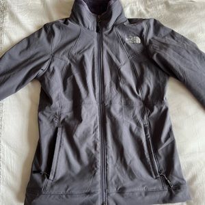 North Face Women’s Gray Apex Chronium thermal jacket